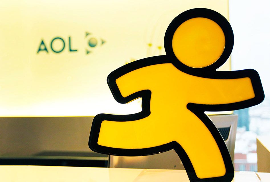 AOL Instant Messenger is Messaging Goodbye Forever!