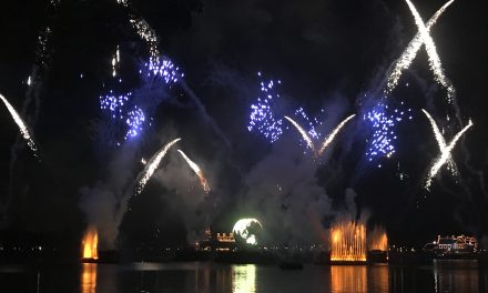 Enjoy 4th of July Fireworks at Our World Class Theme Parks