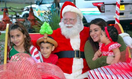 Osceola Commissioner Viviana Janer Hosts 5th Annual Parranda With Santa