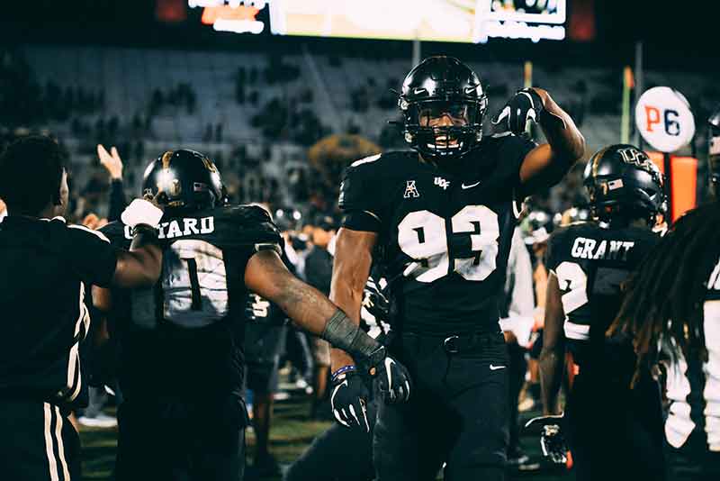 UCF finishes another perfect season at home with one-sided 34-7 win over USF