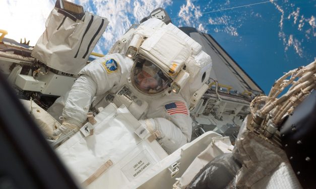 SpaceX Dragon Crew astronaut Bob Behnken set for ISS space walks