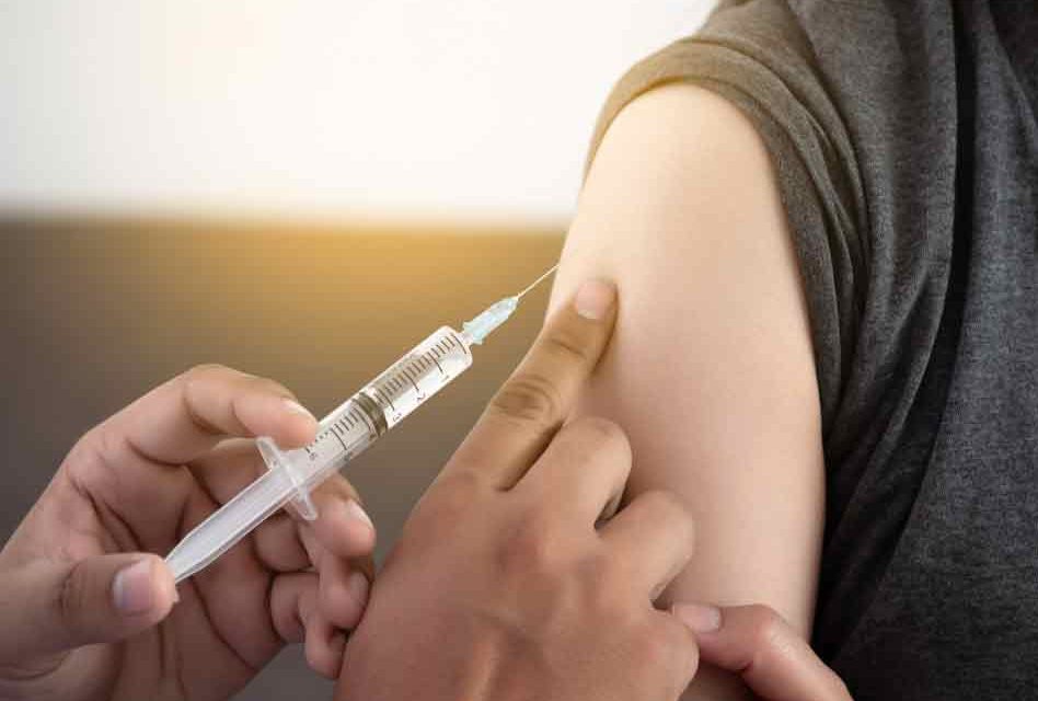 Florida begins vaccinating residents 50 and older