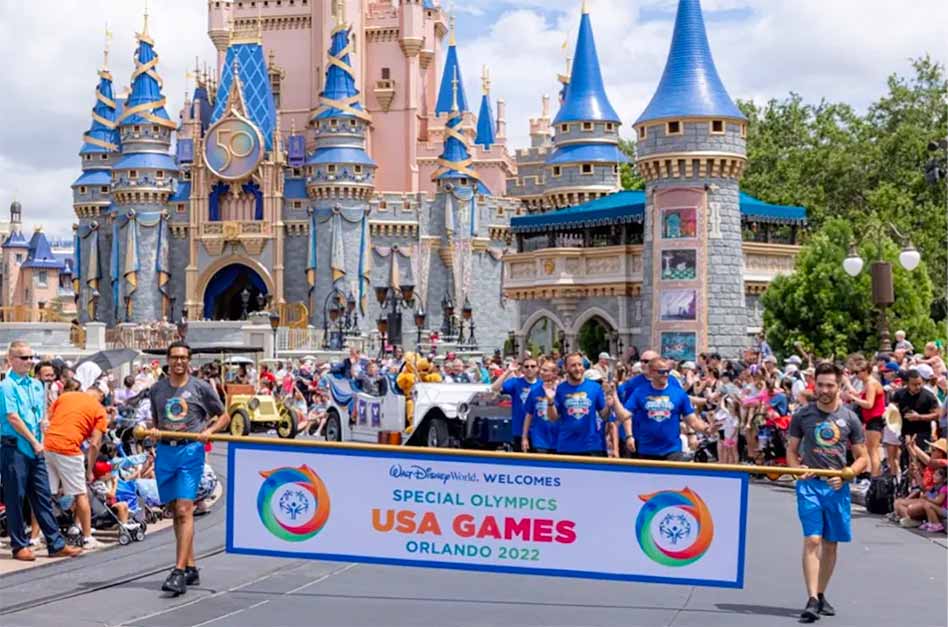 Special Olympics Athletes, Law Enforcement Walk the Streets of Disney World After Stopping in Osceola