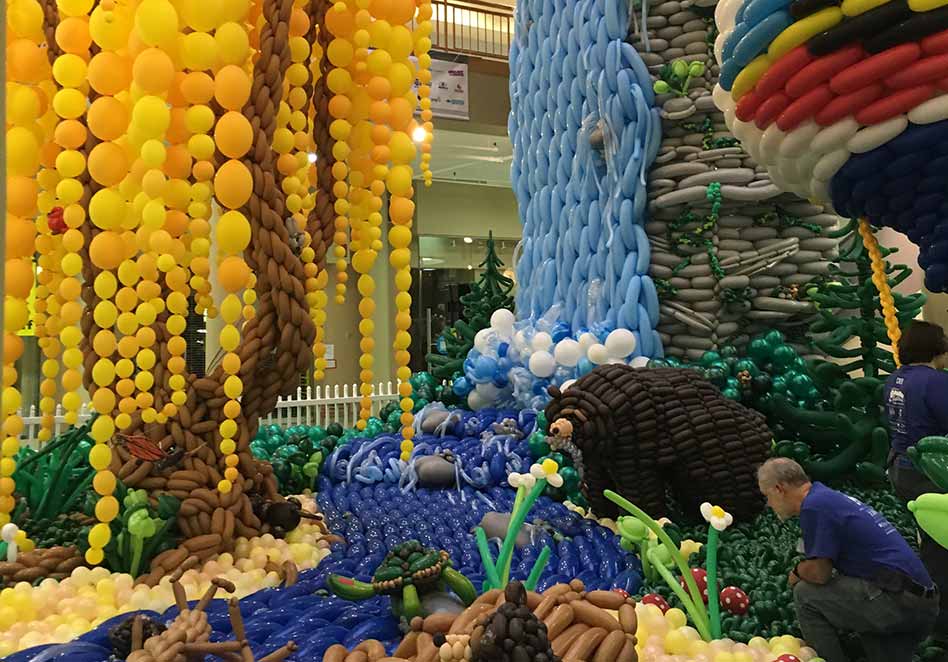 Local Balloon Artists Heading to International Balloon Wonderland Build