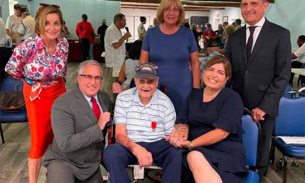 97-year-old WWII U.S. Navy Veteran honored in Kissimmee with France’s Legion of Honor medal