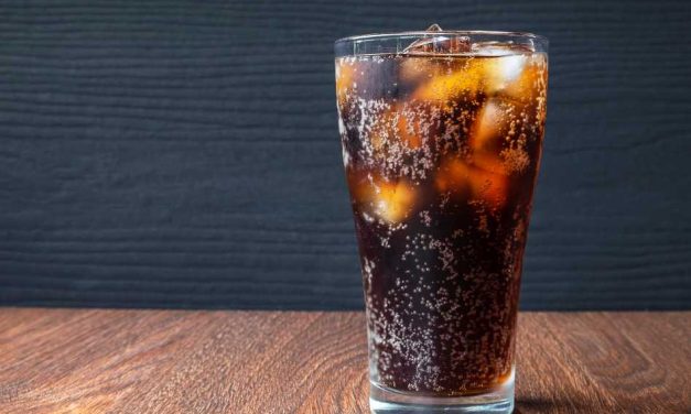 Orlando Health: The Skinny on Diet Sodas — Old Warnings Don’t Apply (But There Is a Better Choice)