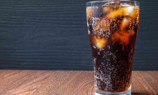 Orlando Health: The Skinny on Diet Sodas — Old Warnings Don’t Apply (But There Is a Better Choice)