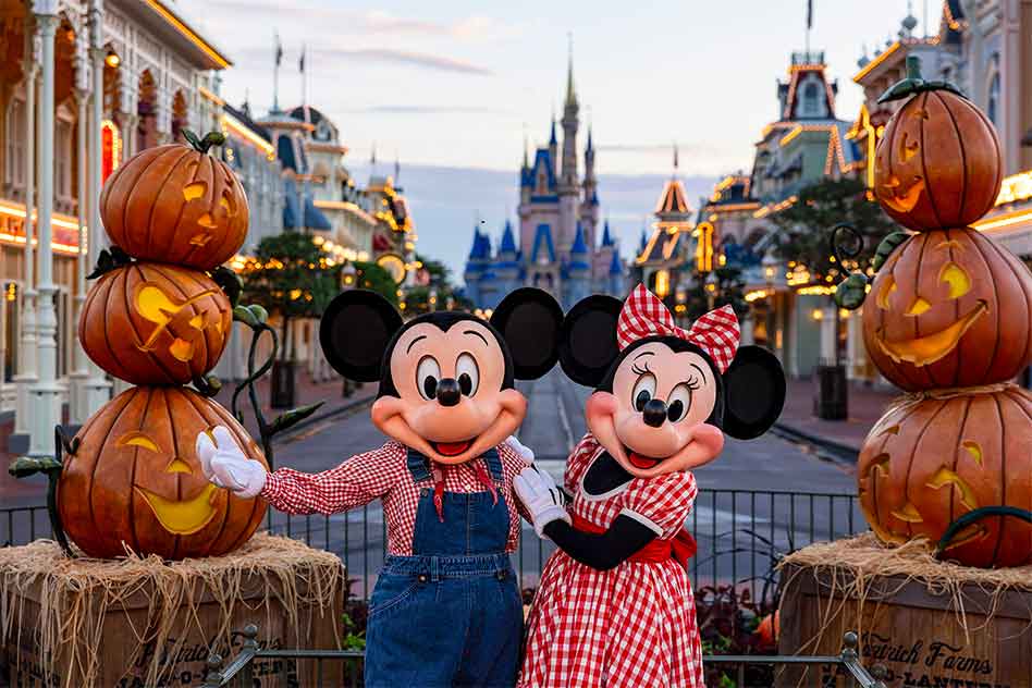 Festive Fall Decor Arrives in Magic Kingdom Park at Walt Disney World