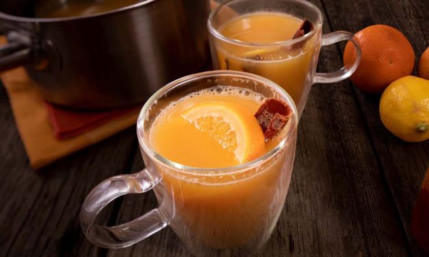 Sunshine in a Cup: Florida’s Positively Delicious Orange-Cinnamon Cider