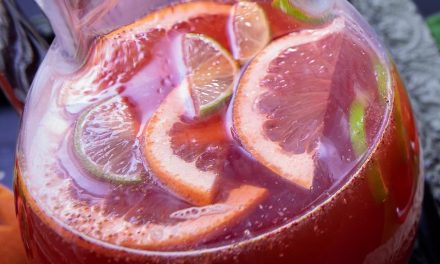 Sunshine Sip: Florida Strawberry and Grapefruit Cocktail