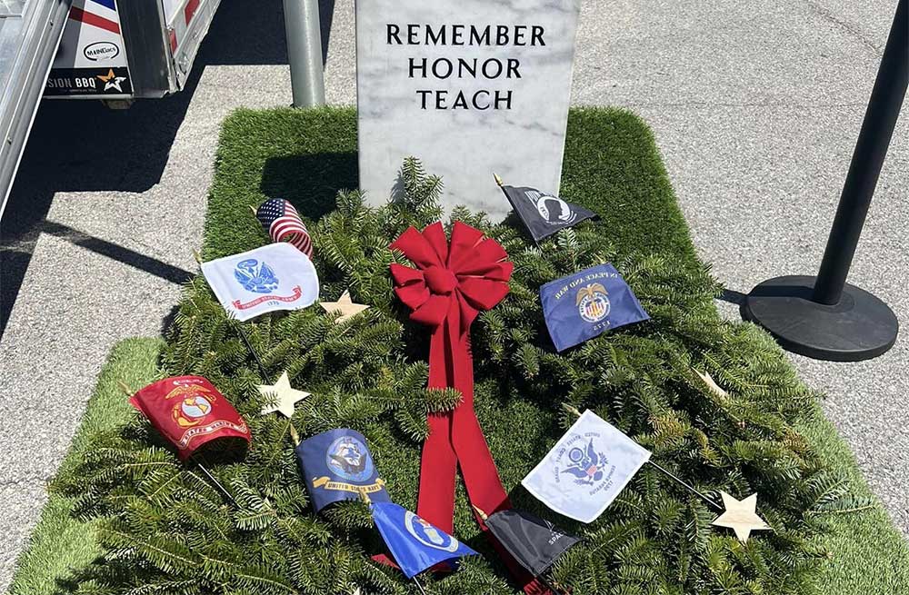 Wreaths Across America Mobile Exhibit Visits St. Cloud, Educates Community on Veteran Sacrifices