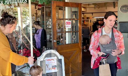 Downtown St. Cloud Shines on Small Business Saturday: A Celebration of Local Shopping and Community Spirit