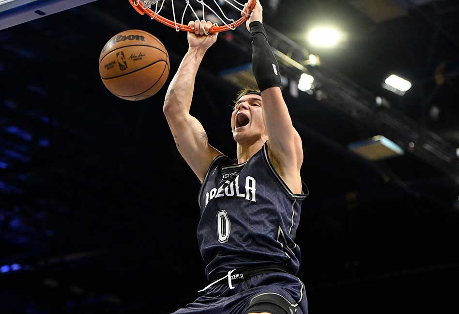 "McClung Leads Osceola Magic to 124-110 Victory Over Greensboro Swarm