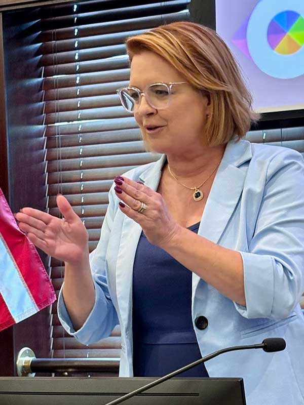 Senator-Arrington Senator Kristen Arrington