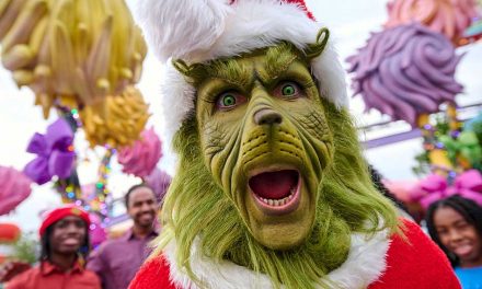 Universal Orlando Resort Kicks Off Its Holiday Celebration, Bringing Festive Magic Through January 4