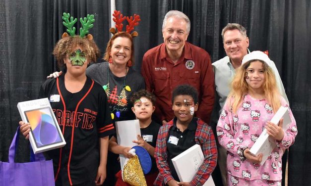 Osceola County Chairman and District 3 Commissioner Brandon Arrington Hosts Ninth Annual ‘Party with Santa’