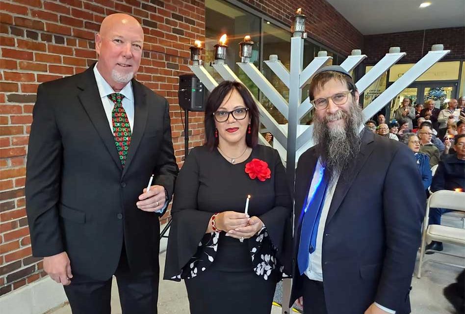 Festival of Lights Shines in Kissimmee as Menorah Lighting Celebrates Hanukkah and Community Unity