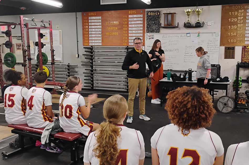 Built on Teaching, Not Just Trophies: Why Bulldogs’ Chad Ansbaugh Embodies the True Meaning of Coaching